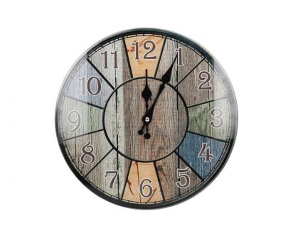 Skleněné nástěnné hodiny s designem dřeva