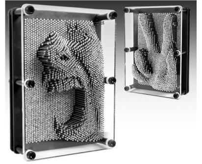 Ocelové otisky Pin Art 3D