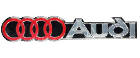 Kovová 3D samolepka Audi 16 × 3 cm