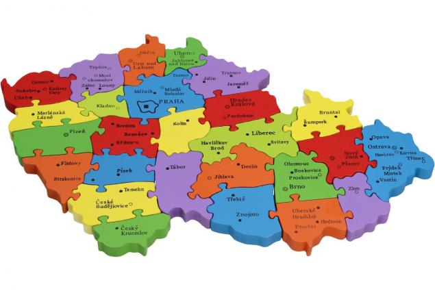 Dřevěné puzzle barevná mapa ČR 26 dílků