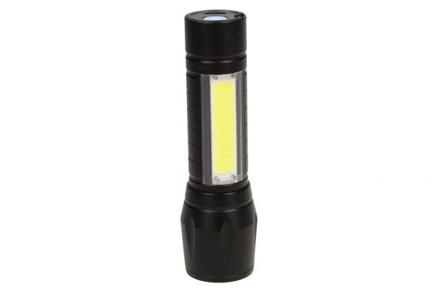 Vodotěsná a nárazuvzdorná nabíjecí LED baterka 2v1 