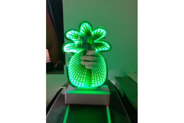 Foto 7 - 3D USB Lampa Ananas