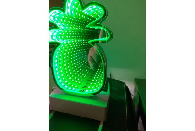 Foto 8 - 3D USB Lampa Ananas
