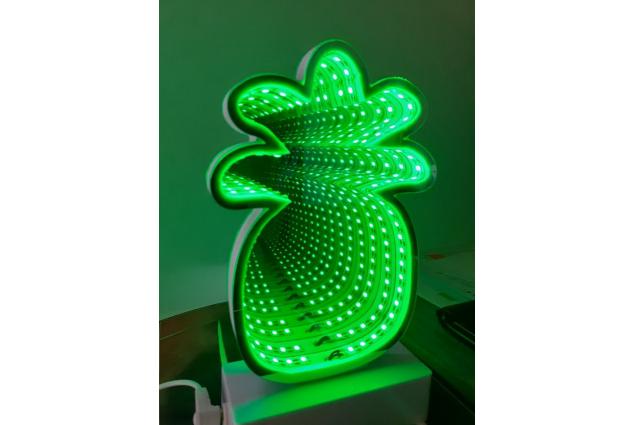 Foto 10 - 3D USB Lampa Ananas