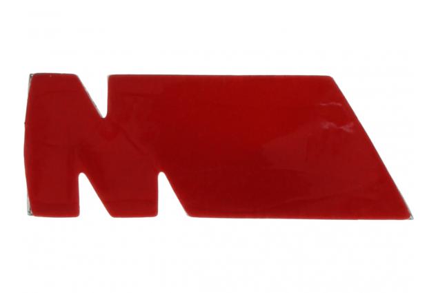 Foto 3 - Kovová samolepka M stříbrná (červená, žlutá) 3 x 8 cm