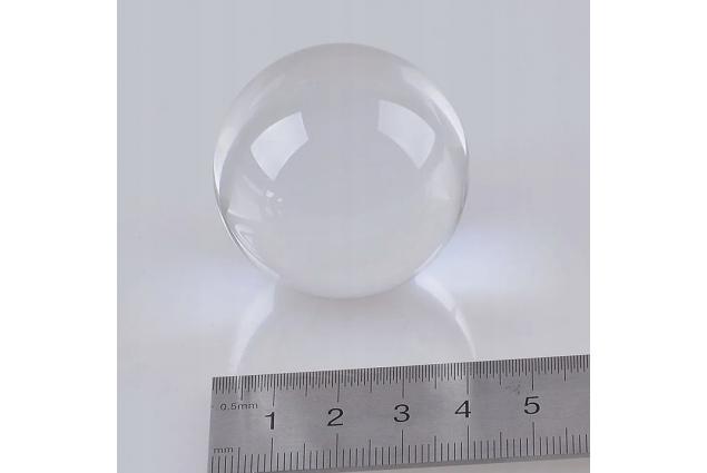 Skleněná koule masivní koule 4 cm