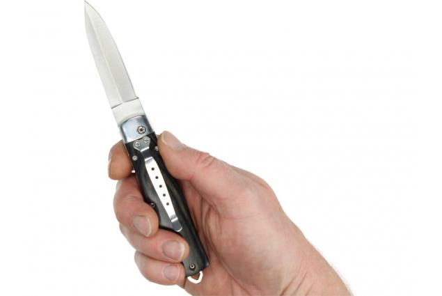 Vystřelovací nůž 20cm s pouzdrem a klipem 