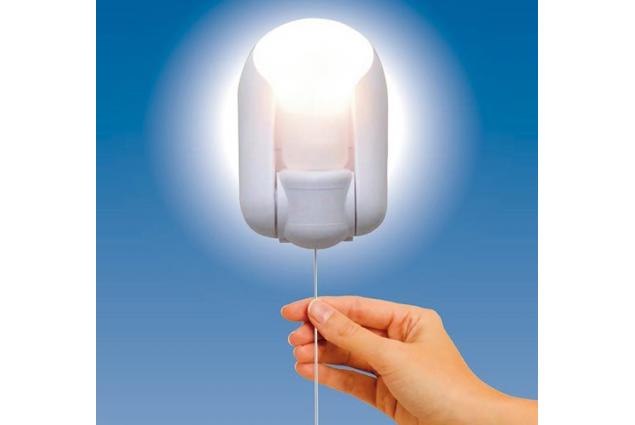 Bezdrátová LED žárovka malá