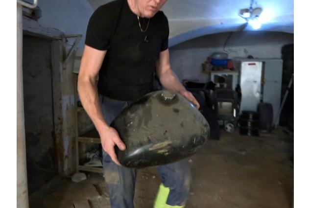 Nádrž Jawa Velká z dílu Co dneska najdu (čas 0:30)