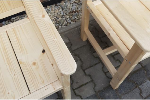 Masivní dřevěná lavička s opěradlem a područkami Heavy Duty I