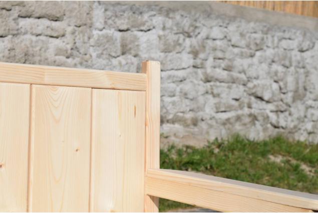 Masivní dřevěná lavička s opěradlem a područkami Heavy Duty I